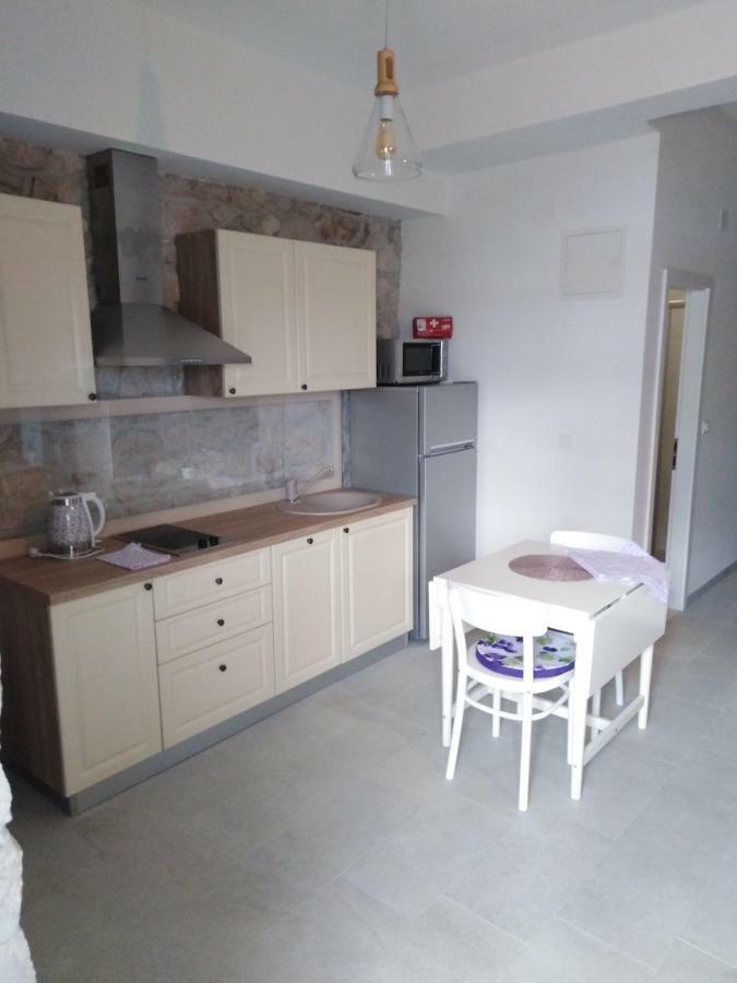 Apartment Iris Драшнице Экстерьер фото