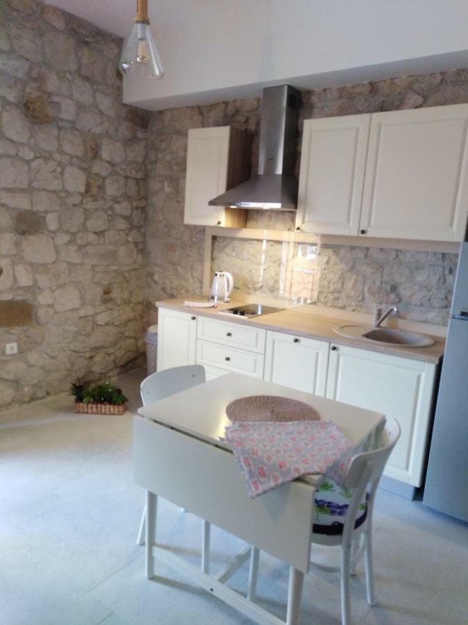 Apartment Iris Драшнице Экстерьер фото